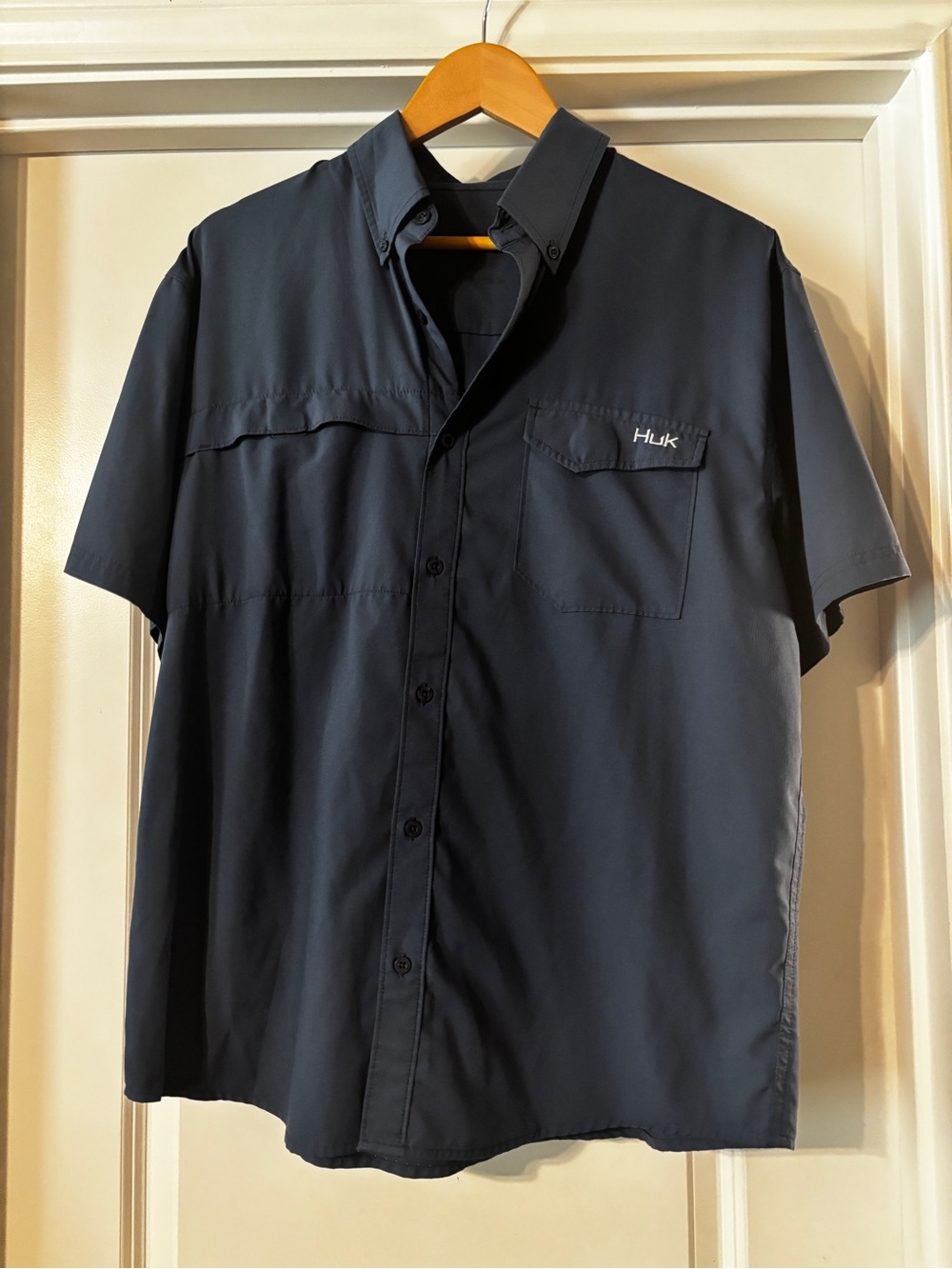 Huk Men’s Short Sleeve Button-Up Shirt - Navy Blue